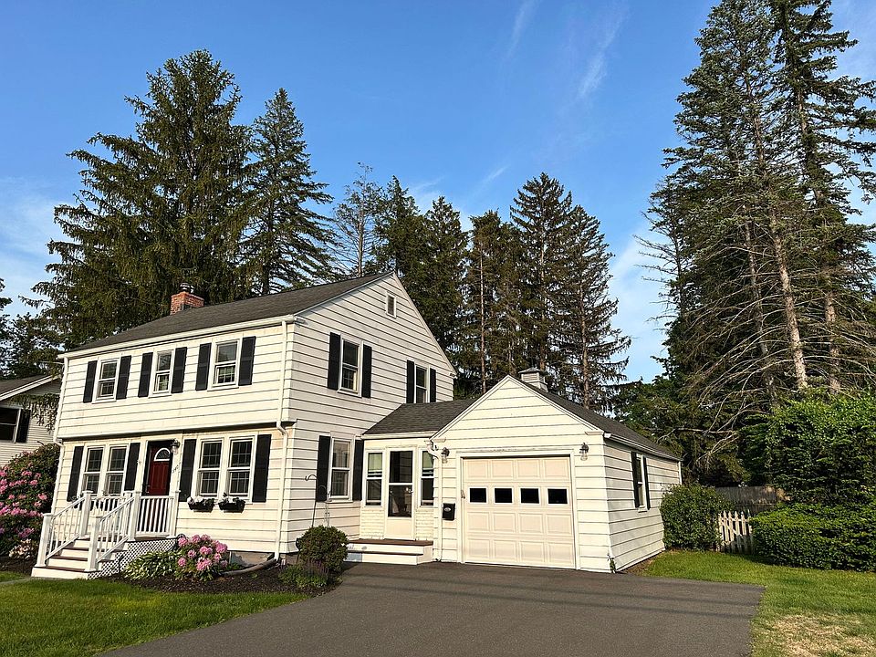 1st image of 340 Granby Rd