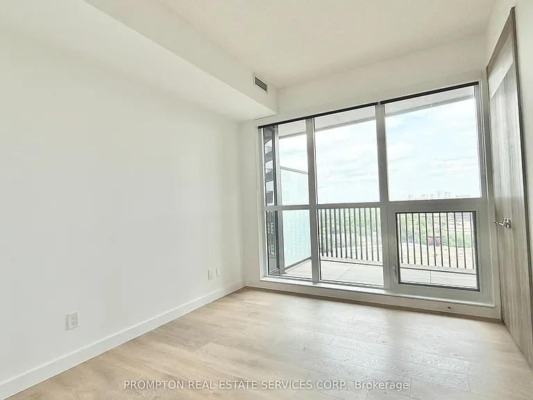 18 Esther Shiner Blvd #1211 — Photo 18