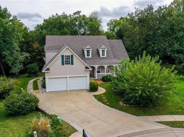 4407 Windsor Ct, Saint Joseph, MO 64506