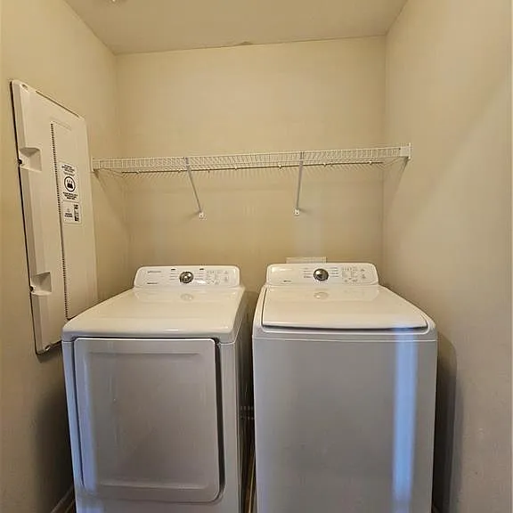 871 Sunset Park Dr — Photo 24