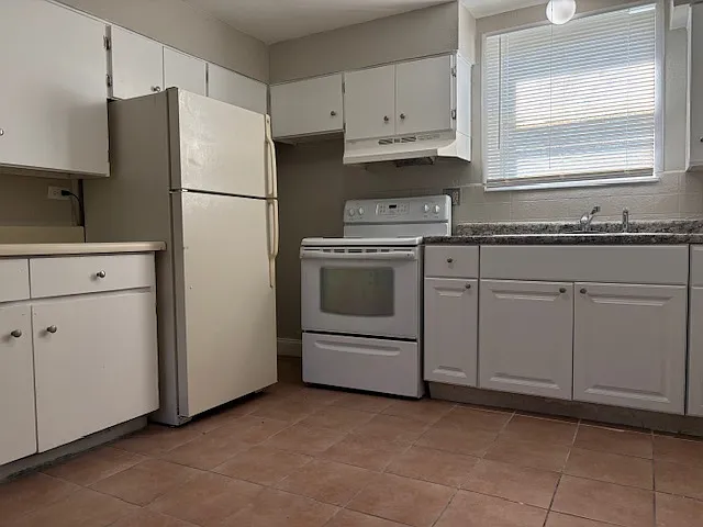 2310 Gabriel Ave #2 — Photo 2