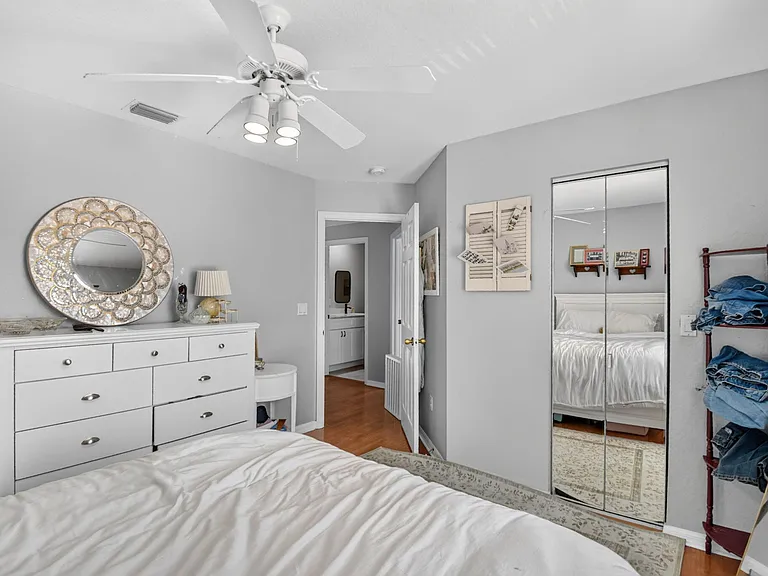4085 Bahia Isle Cir — Photo 22