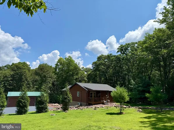 71 Broad Ax Pass, Morgantown, PA 19543
