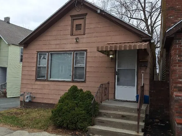 15 Lincoln Avenue, Cohoes, NY 12047