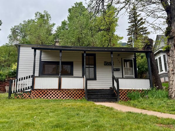 903 Prospect Pl