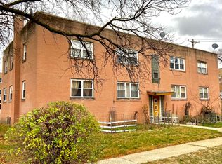 2431 W Balmoral Ave #1, Chicago, IL 60625