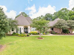 23943 Sunnyside Ln, Zachary, LA 70791