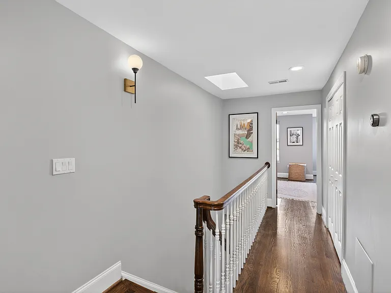 2233 1st St NW #A — Photo 39