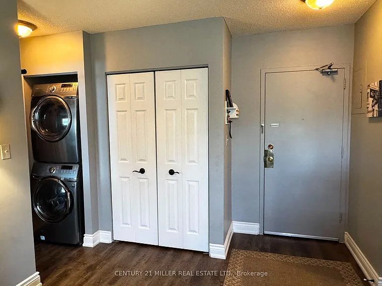 264 Oakdale Ave #309 — Photo 14