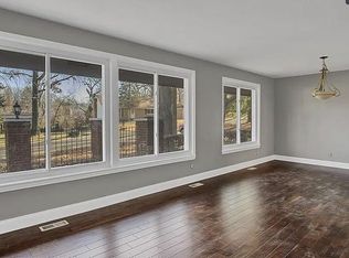 12345 Rocket Dr, Florissant, MO 63033