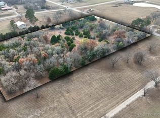 Chickasaw Trl, Davis, OK 73030