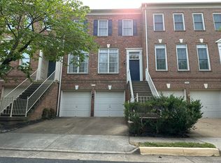 2750 Pembsly Dr, Vienna, VA 22181