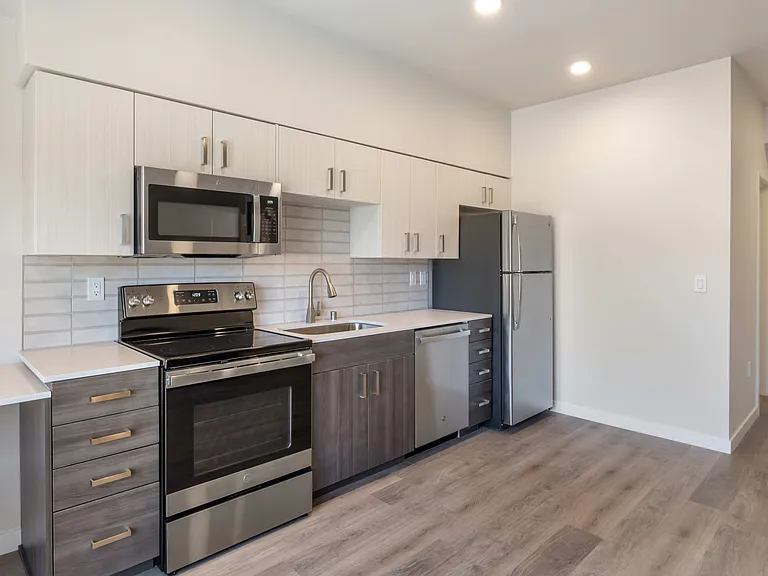 Studio Kitchen