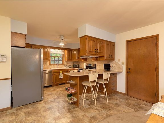 5th image of 1703 Belle Ave