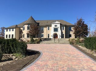 23130 W Miller Rd, Lake Zurich, IL 60047