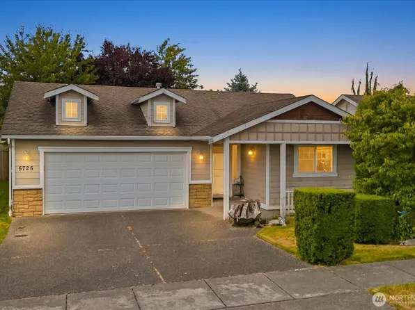 5725 121st Place NE, Marysville, WA 98271