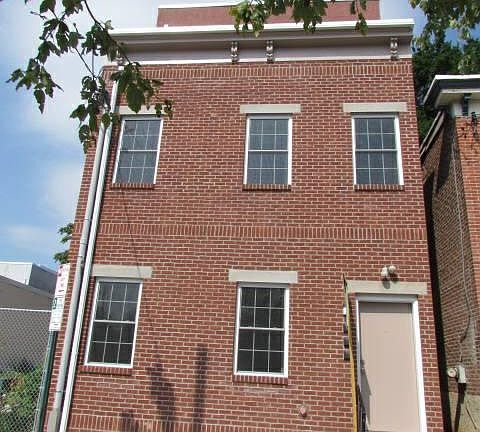 3rd image of 326 N Sloan St #1