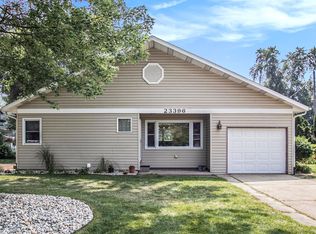23396 Crest Ct, Elkhart, IN 46514