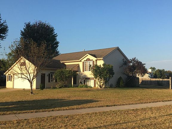 3rd image of 7889 Jonagold Dr SE