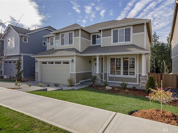 2nd image of 4022 23rd St SE