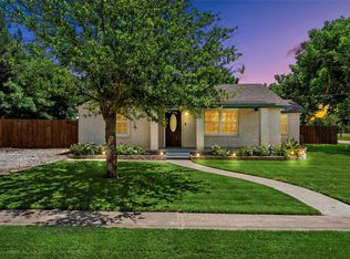 511 W Houston St, Abbott, TX 76621