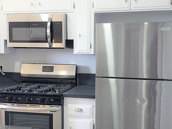 2nd image of 1728 Dorothy St #3awd0m6kf
