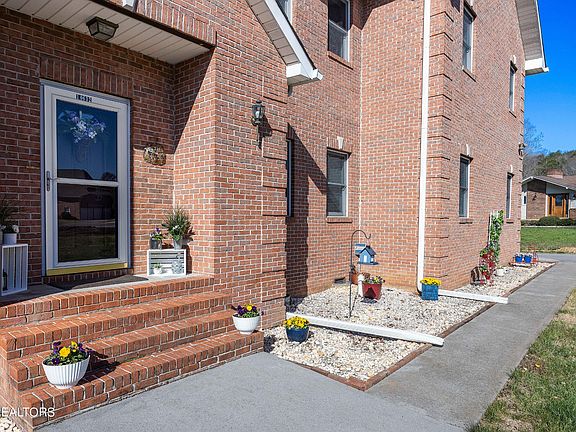 4th image of 10632 Eagles View Dr