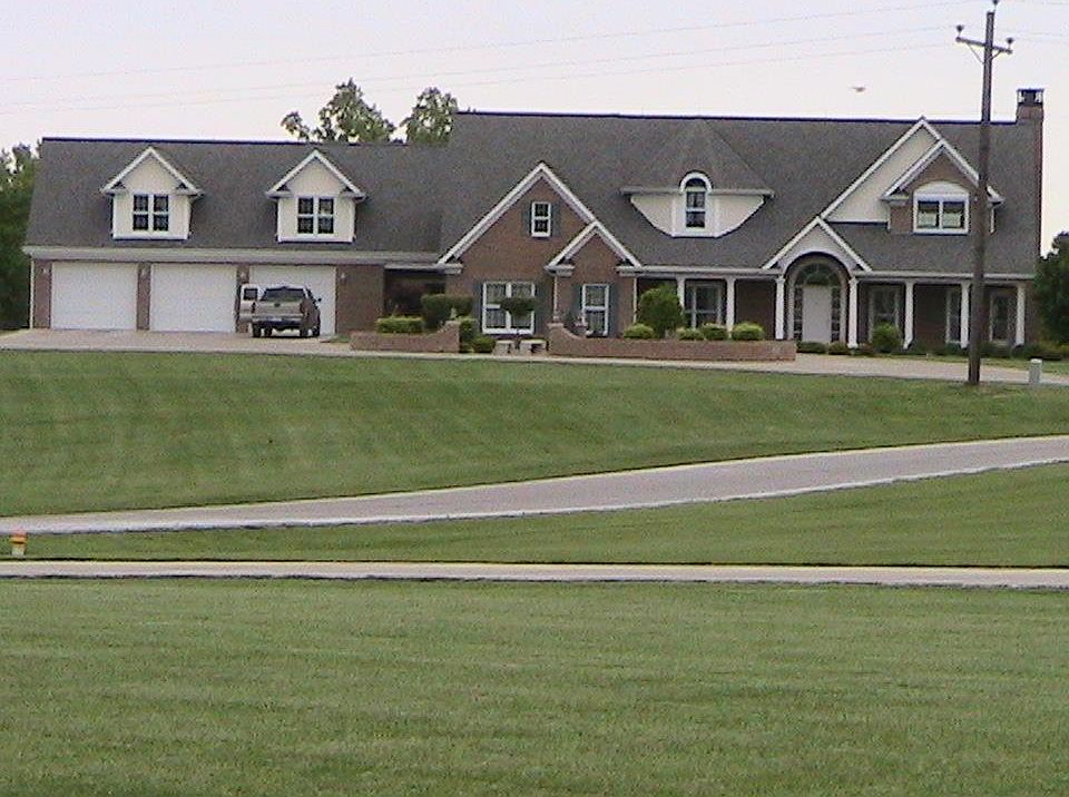 1st image of 1020 Oakhill Dr