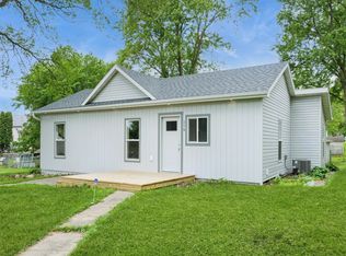 316 N Sherman St, Stuart, IA 50250