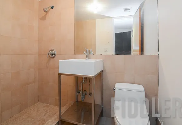 Rented by Fiddler Realty | media 39