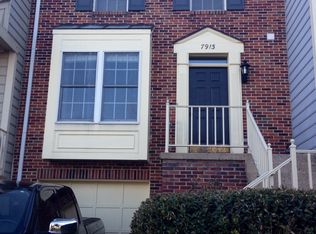7913 Blue Gray Cir, Manassas, VA 20109