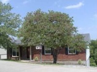 1741 Scenid Meadows Dr, Imperial, MO 63052