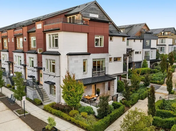 954 6th Avenue NE, Issaquah, WA 98029