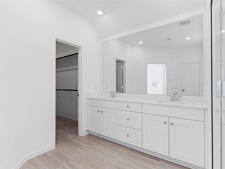 27531 Sunterra Village Dr — Photo 25