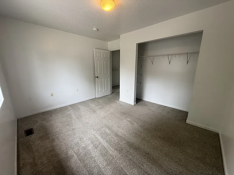 330 W Cherry St #Y23 — Photo 17