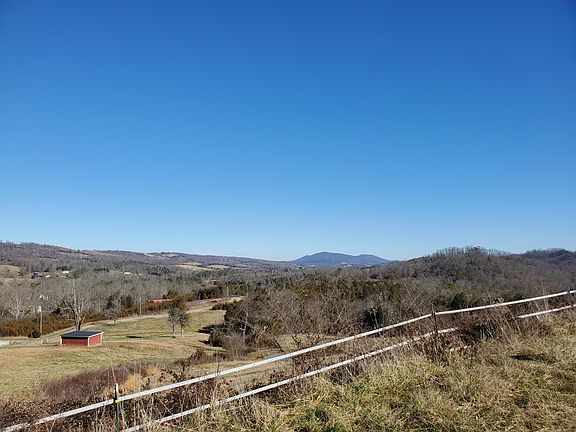 4th image of Mule Ln