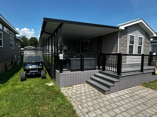 490 Empire Rd #Egv003, Pt Colborne, ON L0S 1R0