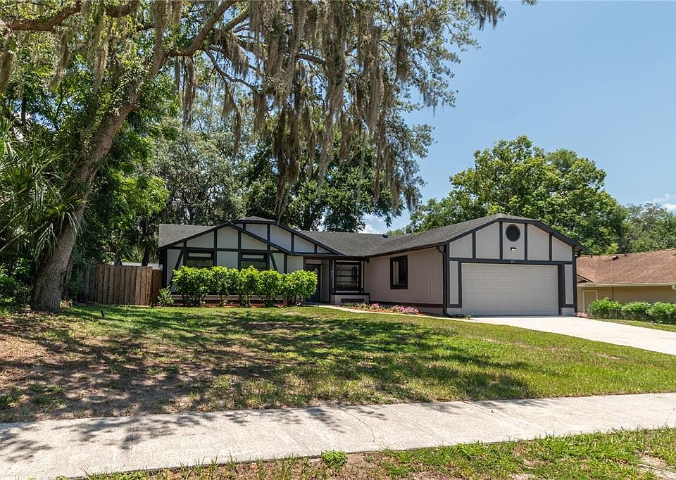 1st image of 611 Rich Dr