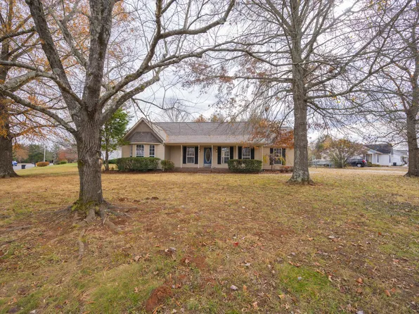 1102 Esquire Ct, Murfreesboro, TN 37130