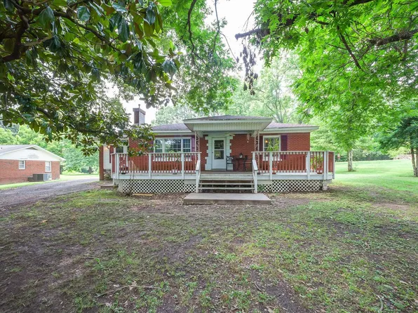 766 S Main St, Dyer, TN 38330