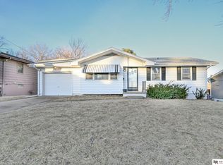 9144 Boyd St, Omaha, NE 68134