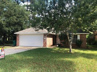909 Toby Ln, Conroe, TX 77301