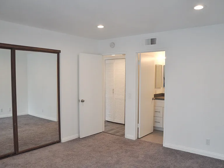 7521 Brookside Rd — Photo 20