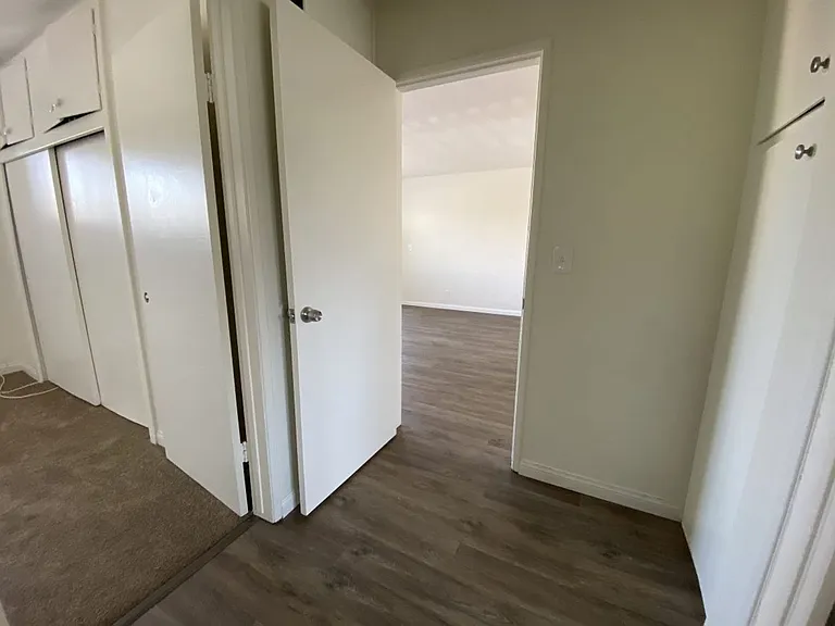 336 Claydelle Ave #14 — Photo 9