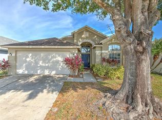 1228 Crimson Clover Ln, Zephyrhills, FL 33543