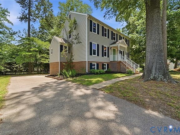 3rd image of 12611 Lancey Ct
