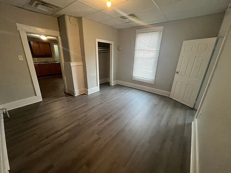 1792 W Gaulbert Ave — Photo 5