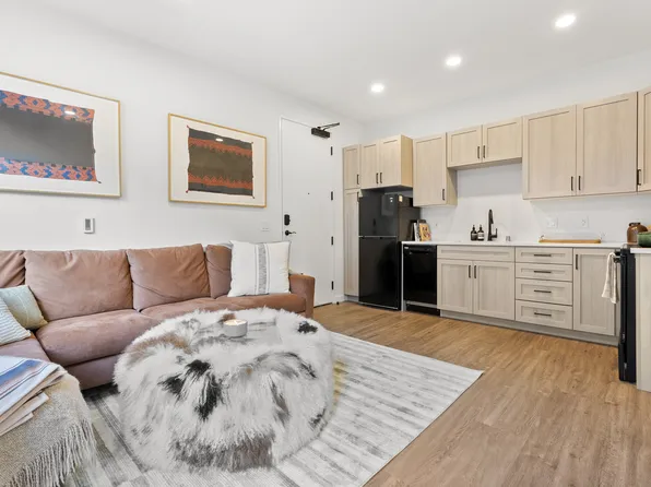 Lakeview Flats 2155 Bighorn Road