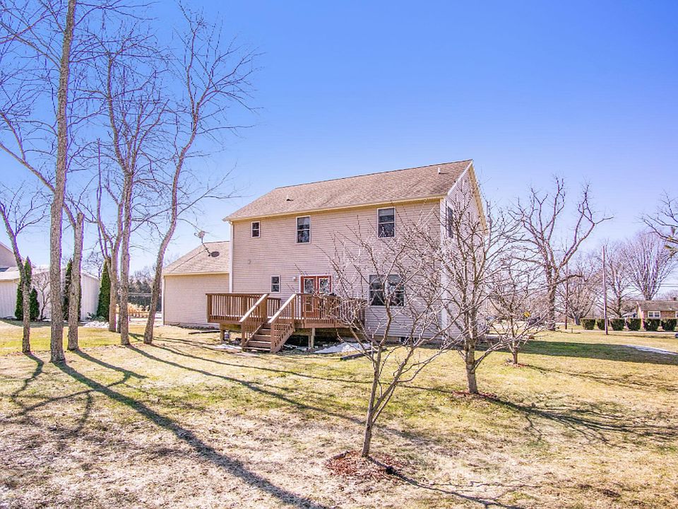 9451 Cleveland Ave Baroda, MI, 49101 Apartments for Rent Zillow