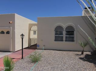 529 W Ocotillo Pl, Green Valley, AZ 85614